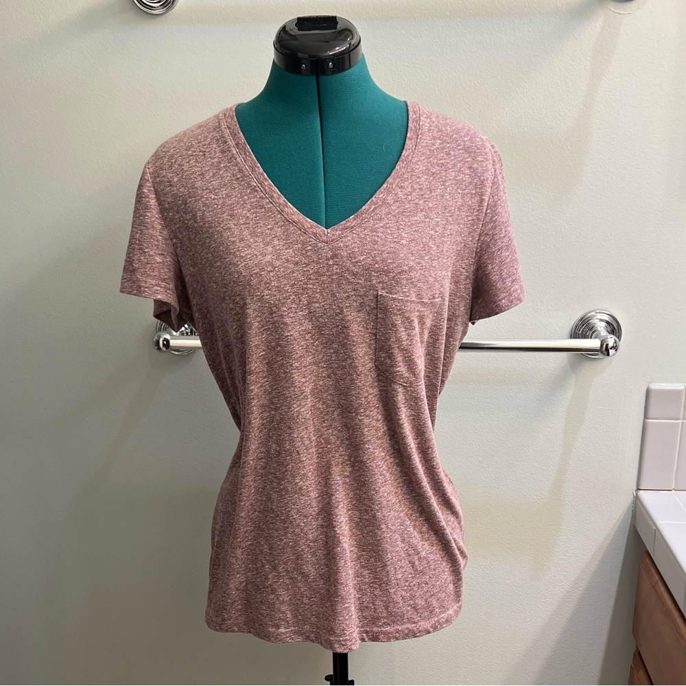 Med women’s tshirt